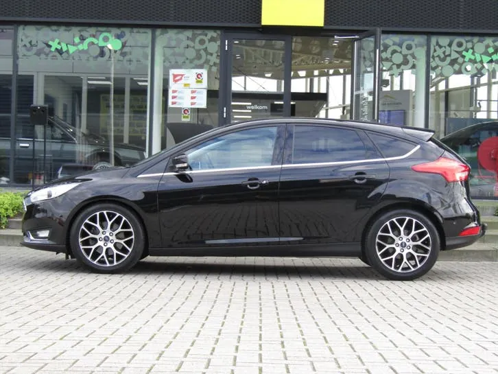 Ford Focus 2016 photo 3