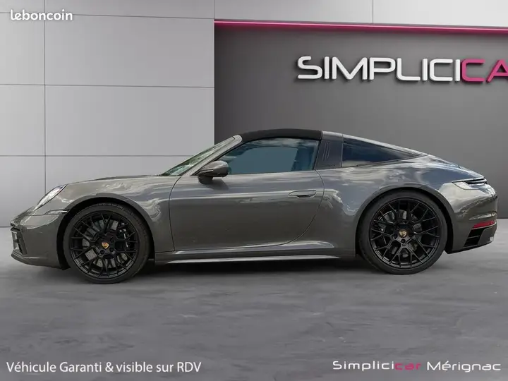 Porsche 911 2022 photo 5