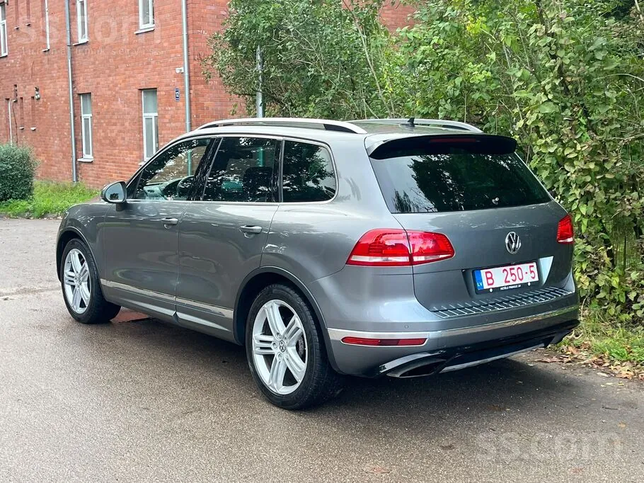 Volkswagen Touareg 2015 photo 3