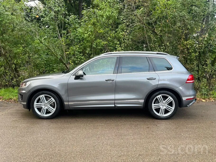 Volkswagen Touareg 2015 photo 2