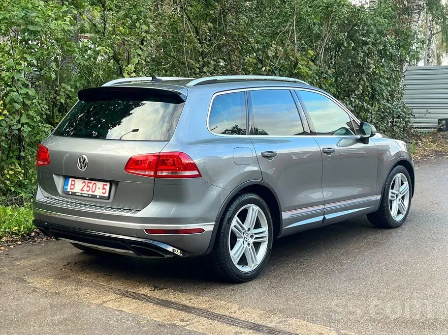 Volkswagen Touareg 2015 photo 5
