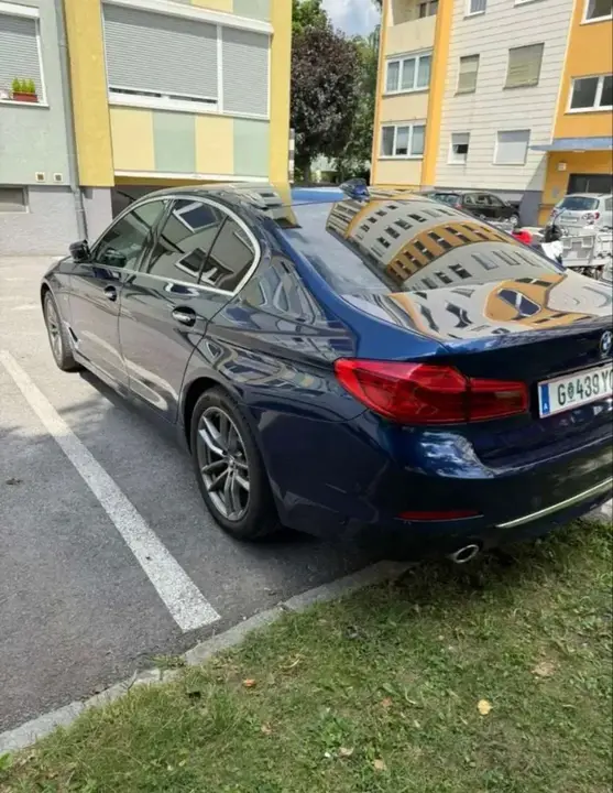 BMW 5 Series 2017 photo 2