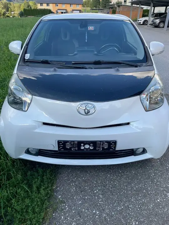 Toyota Iq