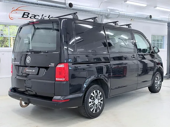 Volkswagen Transporter 2016 photo 4