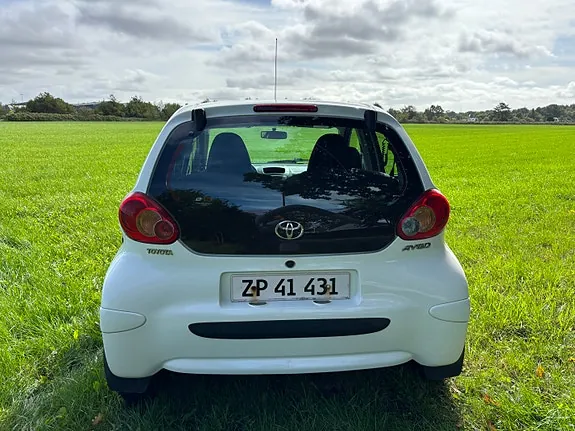 Toyota Aygo 2008 photo 5