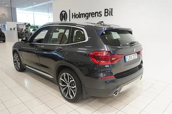 BMW X3 2018 photo 3