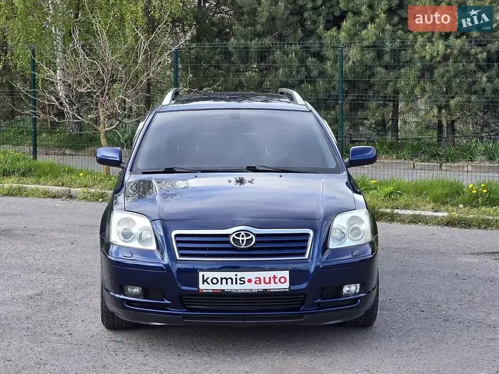 Toyota Avensis 2005 photo 3
