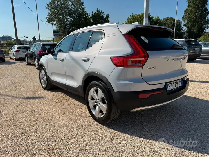 Volvo Xc40 2019 photo 4