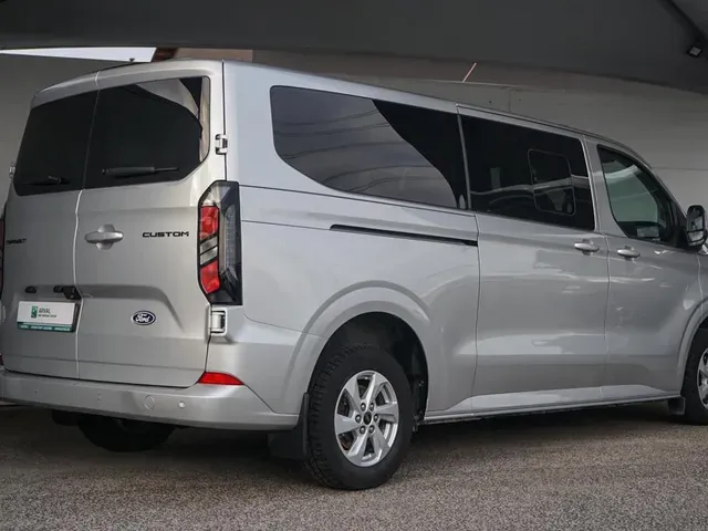 Ford Transit Custom 2024 photo 4