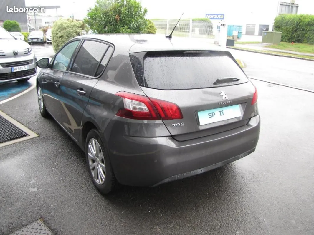 Peugeot 308 2017 photo 3