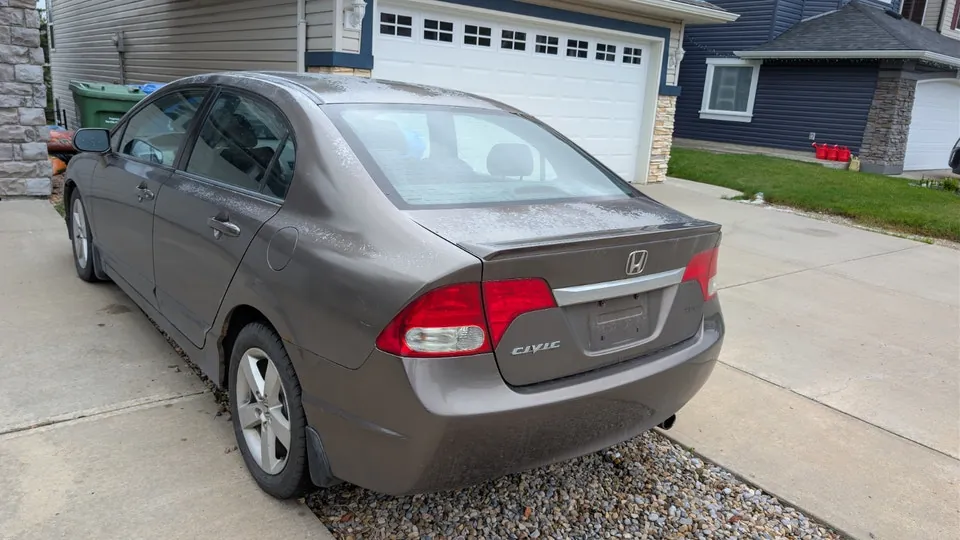 Honda Civic 2010 photo 2