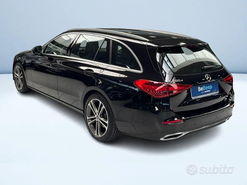 Mercedes-Benz C 2025 photo 5