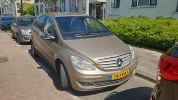 Mercedes-Benz B170
