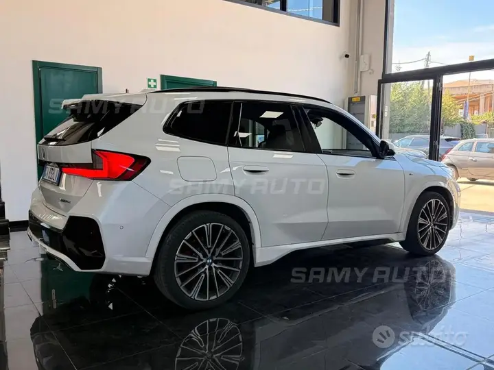 BMW X1 2024 photo 4