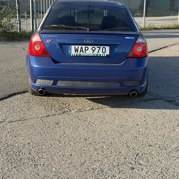 Ford Mondeo 2004 photo 4