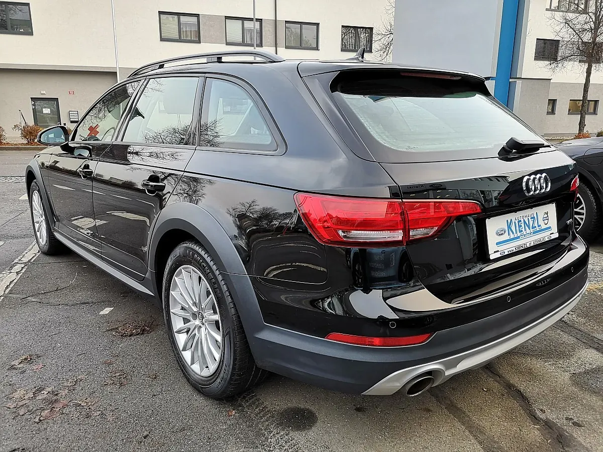 Audi A4 Allroad 2019 photo 2