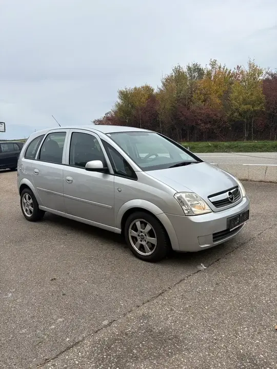 Opel Meriva 2010 photo 3