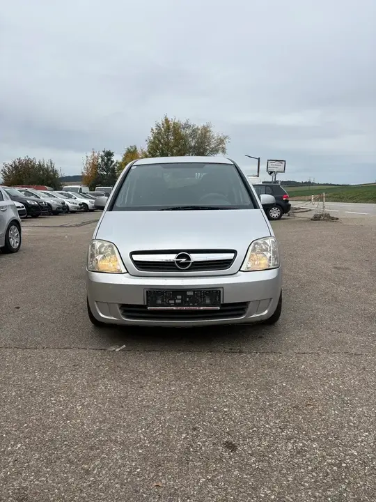 Opel Meriva 2010 photo 2