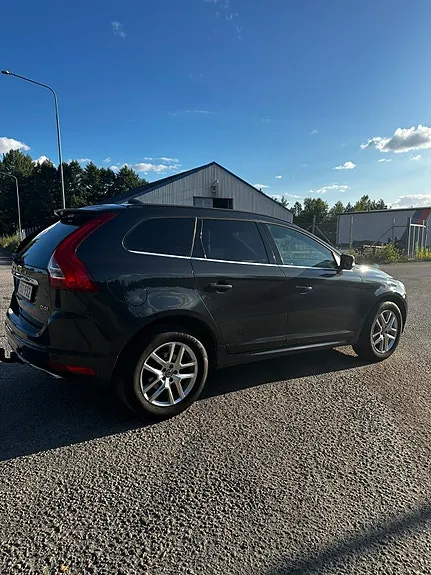 Volvo Xc60 2017 photo 3