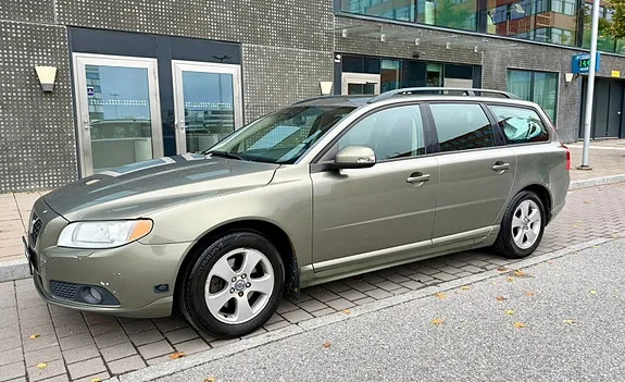 Volvo V70 2009 photo 4