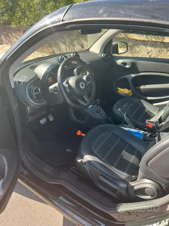 Smart Fortwo 2018 photo 5