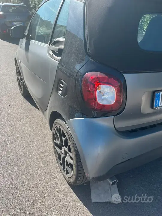 Smart Fortwo 2018 photo 2