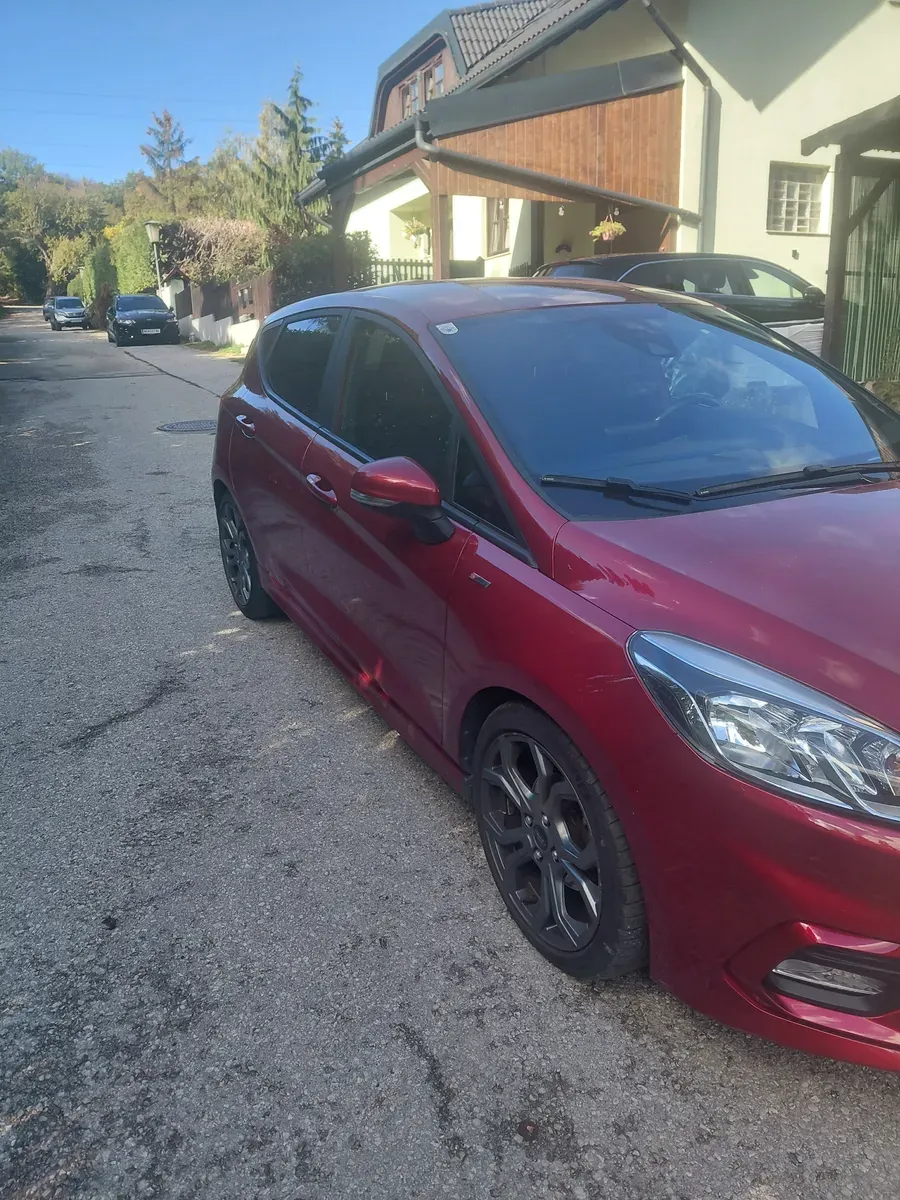 Ford Fiesta 2018 photo 3