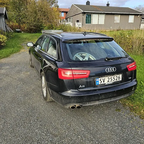 Audi A6 2012 photo 2