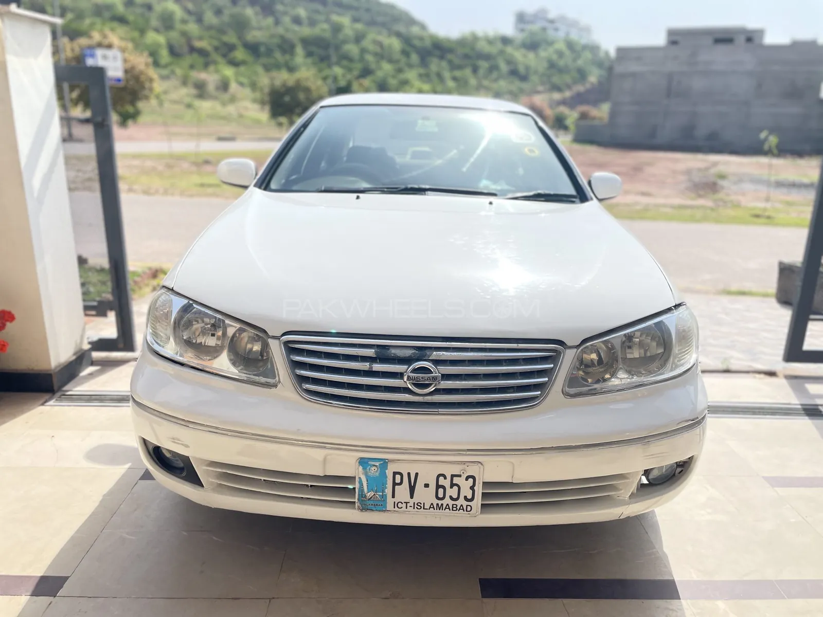 Nissan Sunny