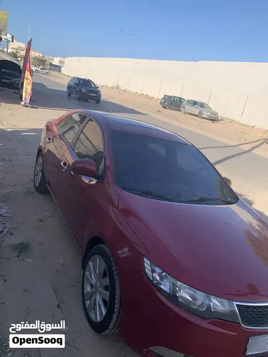 Kia Cerato 2012 photo 2