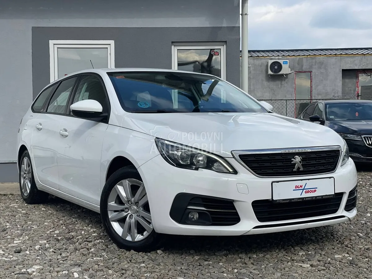 Peugeot 308 2021 photo 2