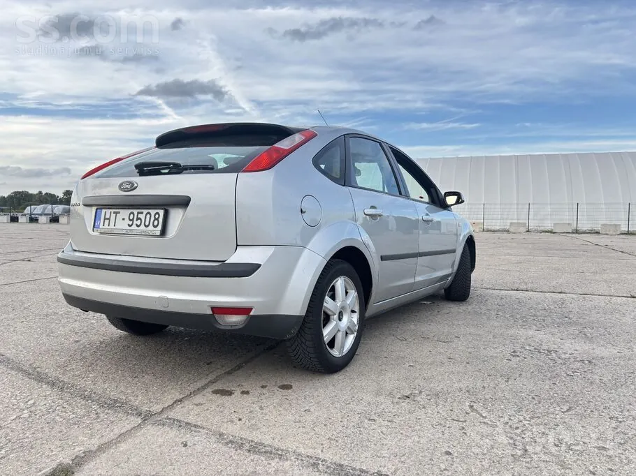 Ford Focus 2006 photo 4