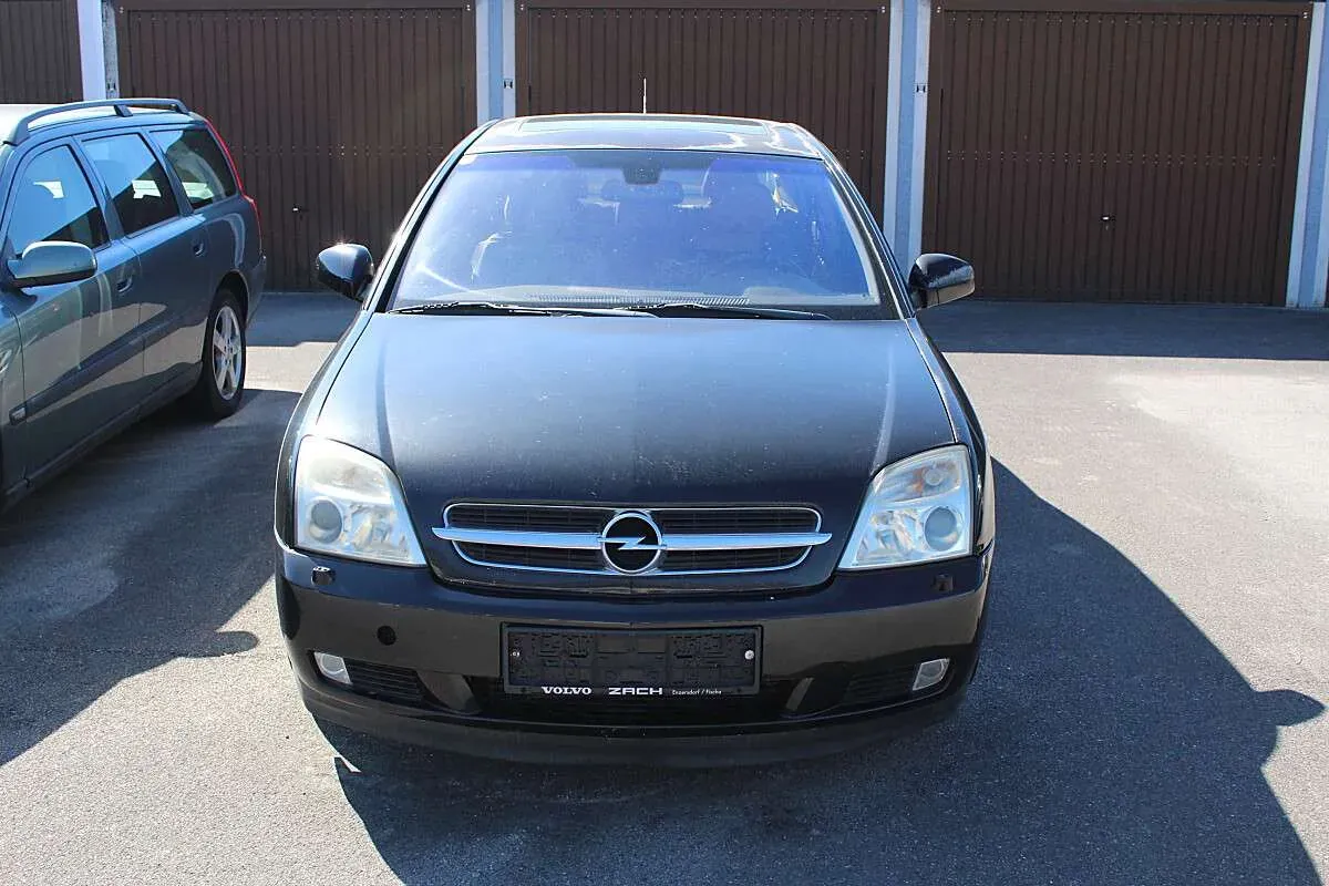 Opel Vectra 2002 photo 2