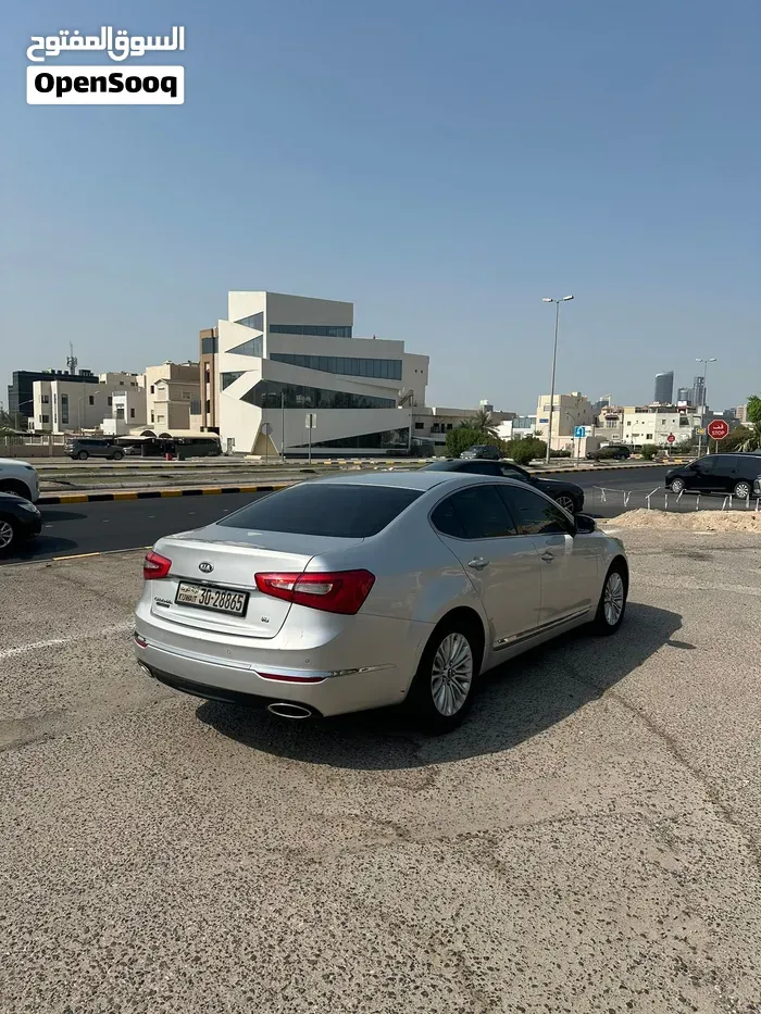 Kia Cadenza 2014 photo 2