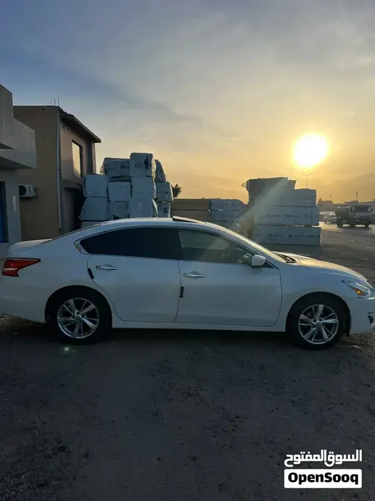 Nissan Altima 2014 photo 4