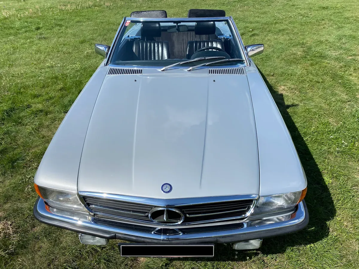 Mercedes-Benz Sl-Class 1980 photo 2