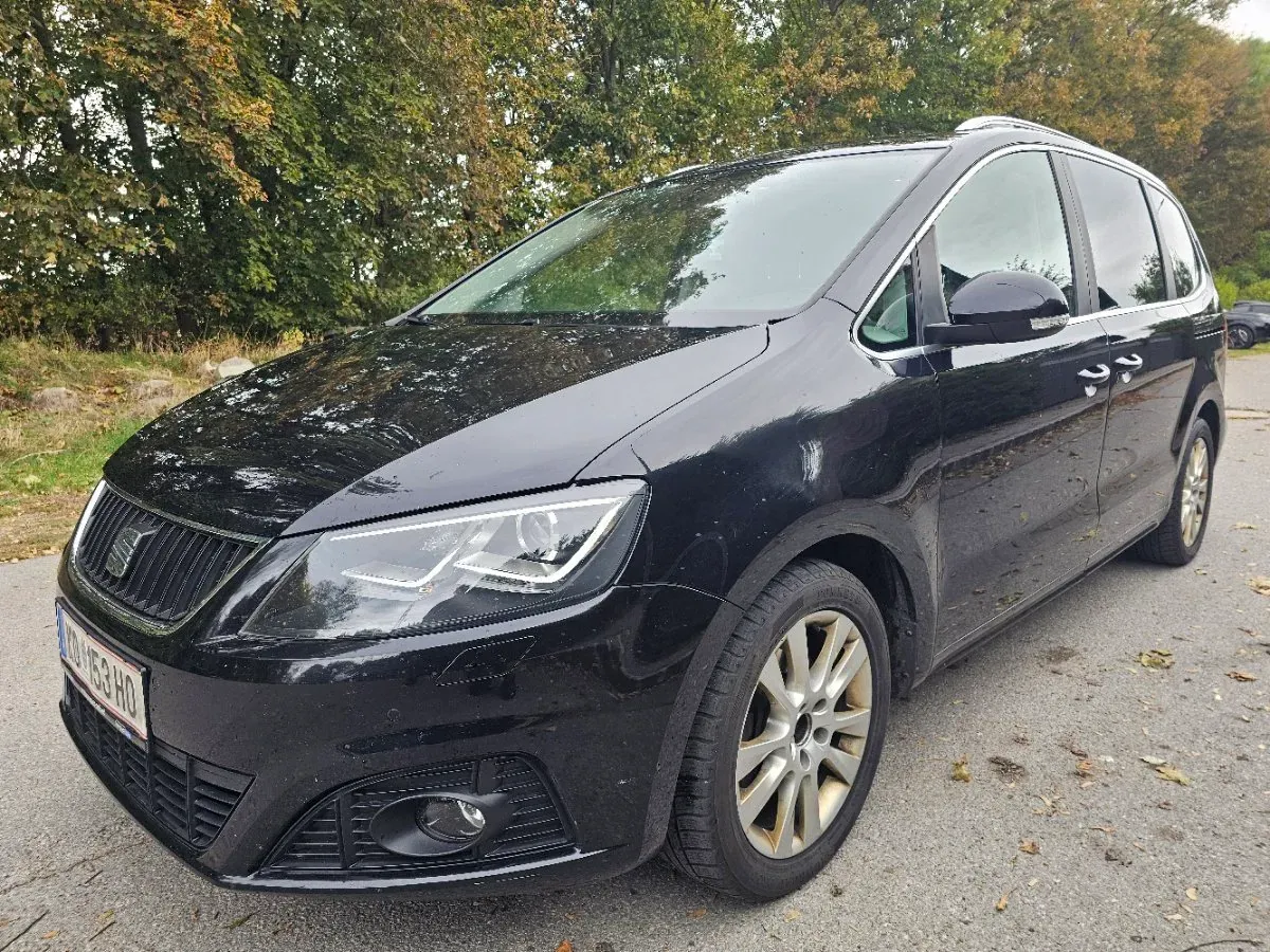 Seat Alhambra 2012 photo 2