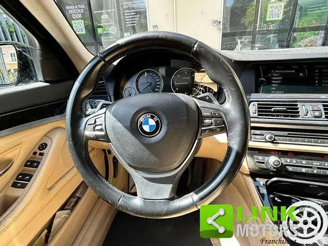 BMW 520 Touring 2012 photo 5
