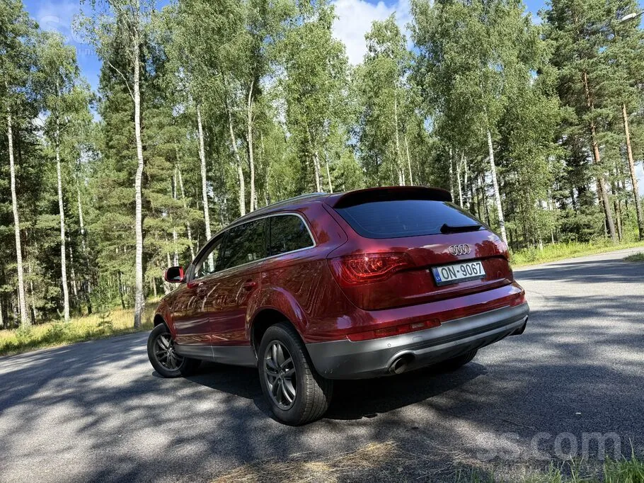 Audi Q7 2011 photo 5