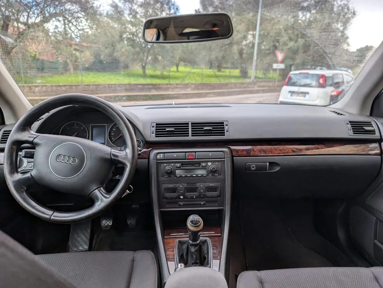 Audi A4 2003 photo 5