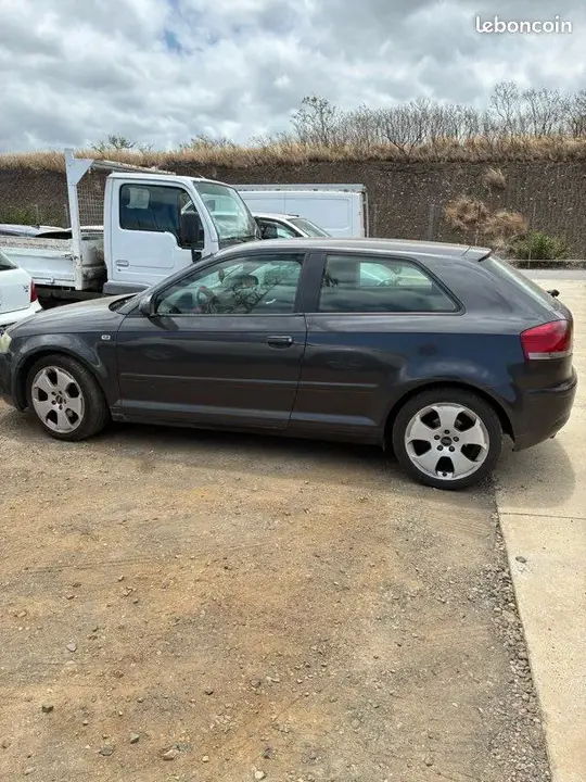 Audi A3 2004 photo 2