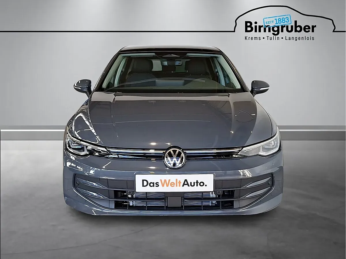 Volkswagen Golf 2026 photo 2