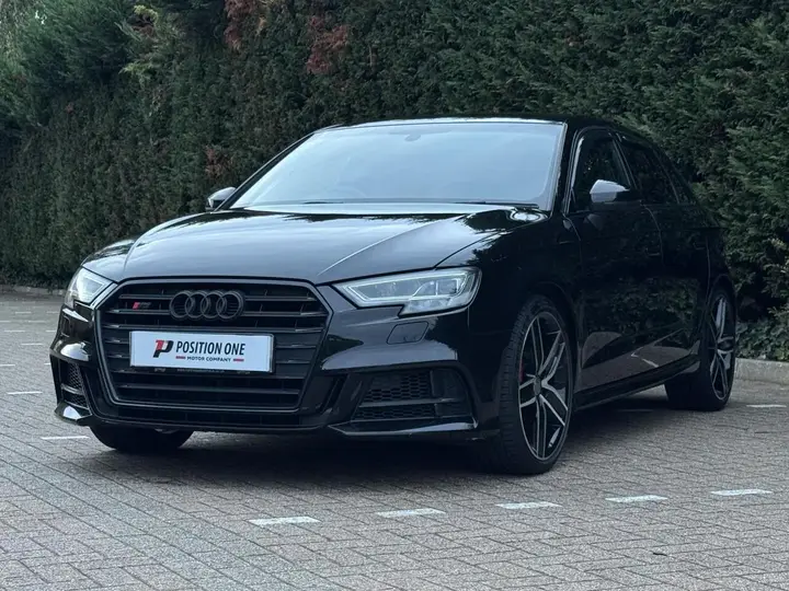 Audi S3 2017 photo 3