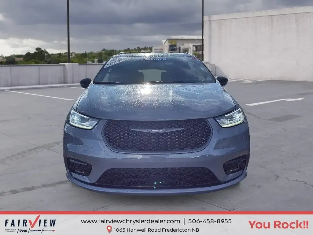 Chrysler Pacifica