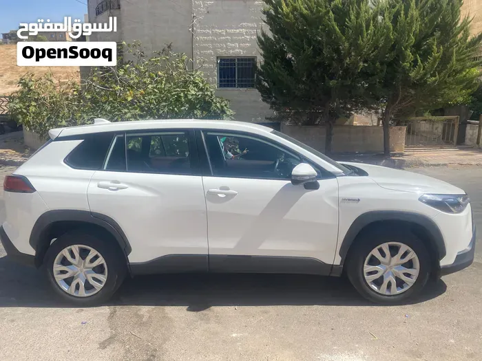 Toyota Corolla Cross 2024 photo 3