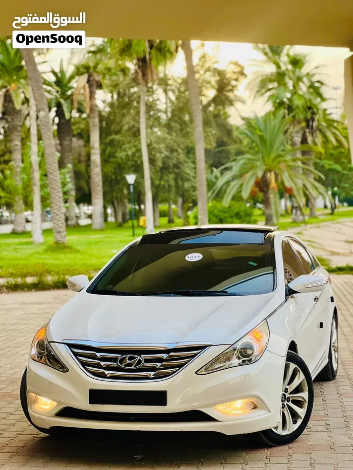 Hyundai Sonata 2012 photo 4