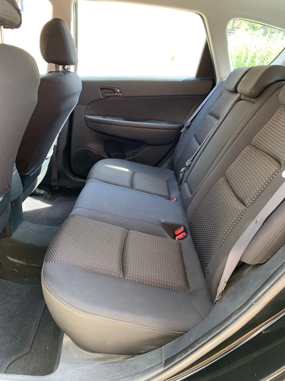 Hyundai Elantra 2010 photo 4