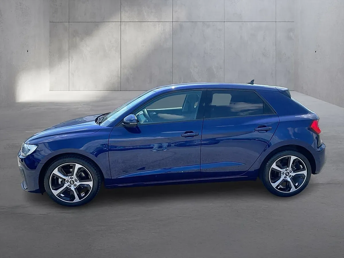 Audi A1 2026 photo 2