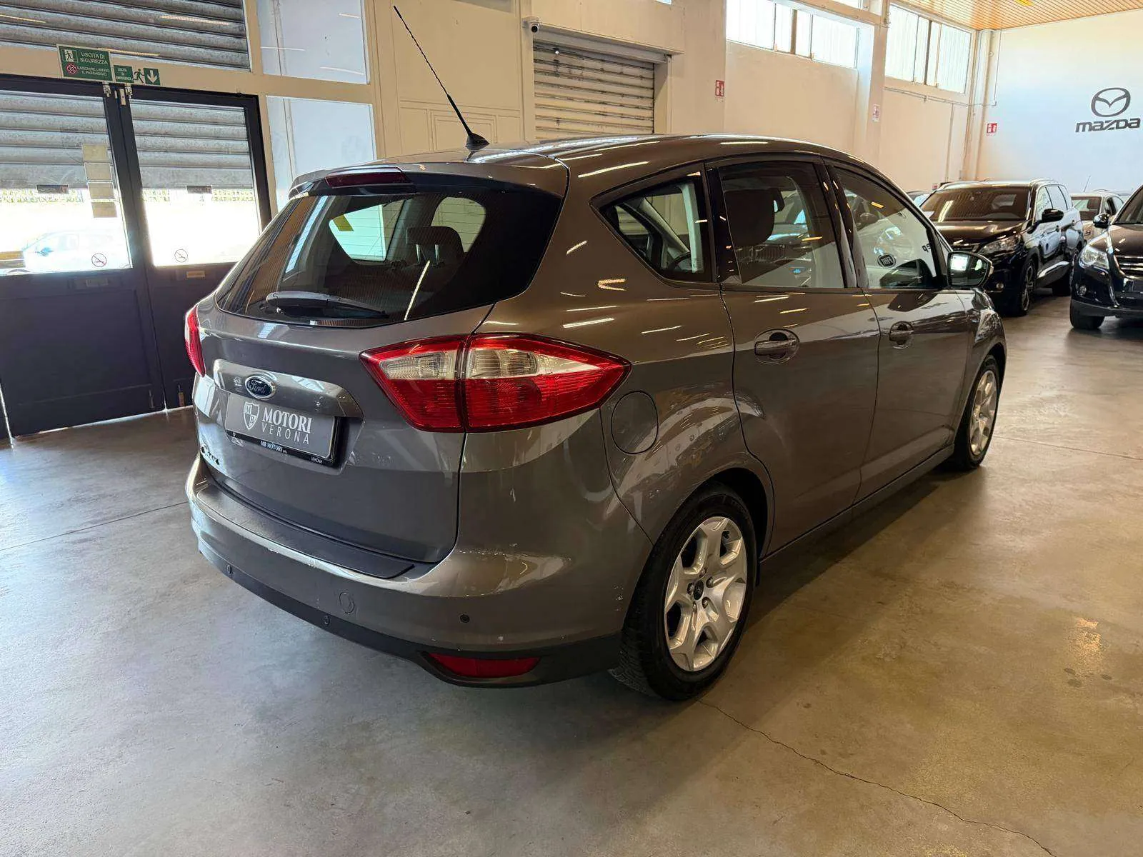 Ford C-Max 2014 photo 5