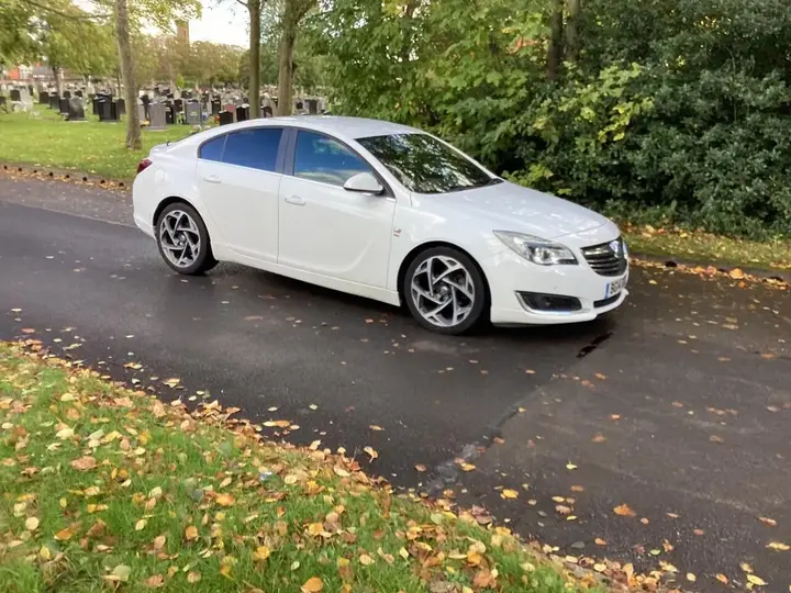 Vauxhall Insignia